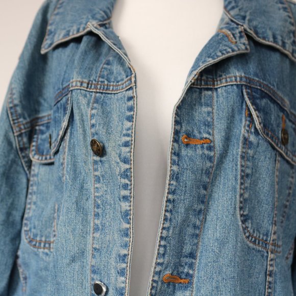 π3 for $15π Vintage Jean Jacket - Picture 5 of 13